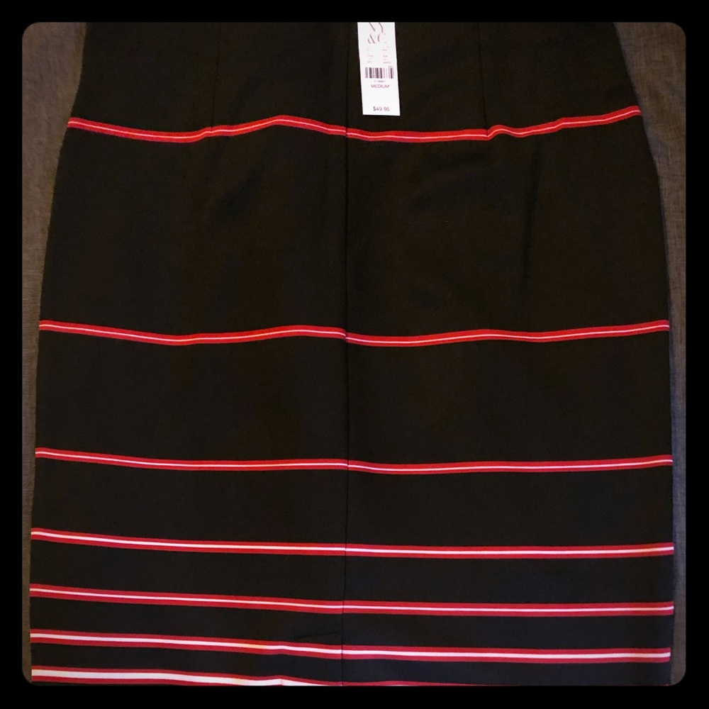 New York and Company (7th Avenue) Pencil Skirt